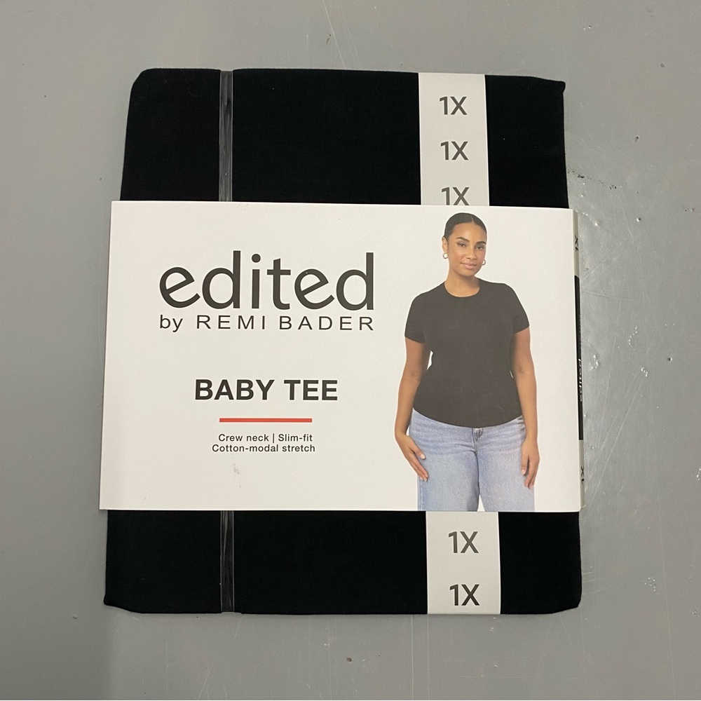 Black Short Sleeve Tee